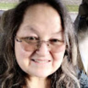 Meet your Posher, Debi